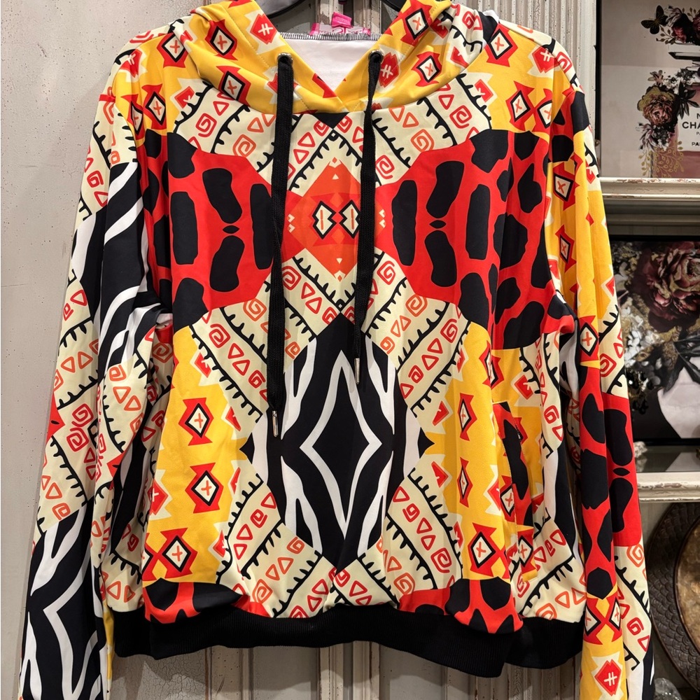 Sassy Jones 2 piece sweatsuit.  Size Large.